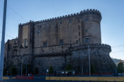 le Castel Nuovo, aussi appelé Maschio Angioino, à Naples
