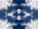 Nuages dans un ciel d'automne